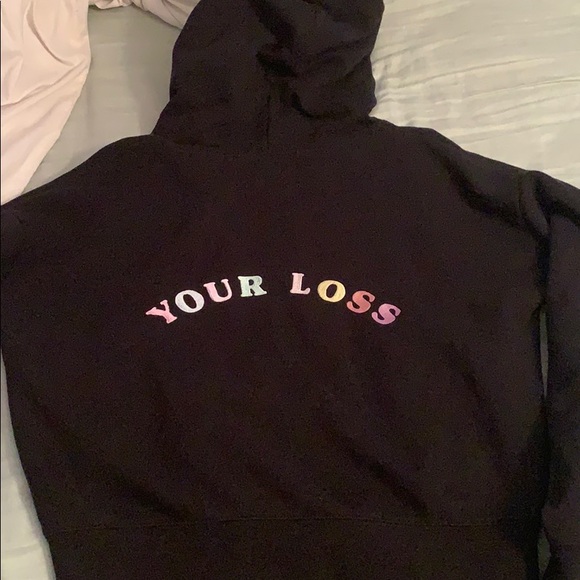 sweatshirt - Picture 2 of 2